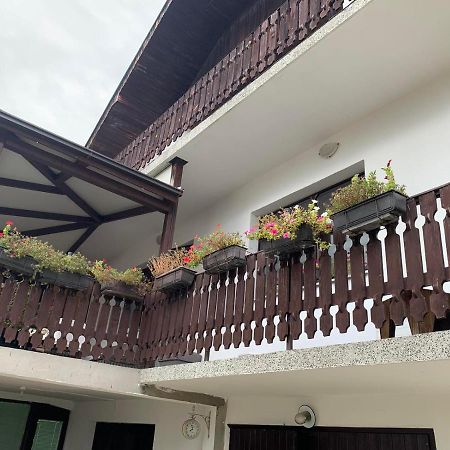 Guest House Husejn Dubrave Gornje Exterior photo