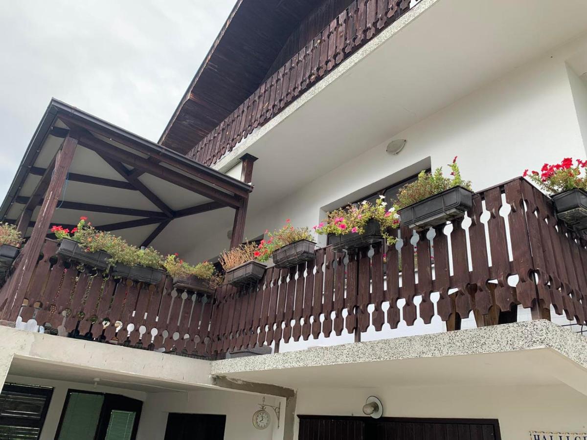 Guest House Husejn Dubrave Gornje Exterior photo